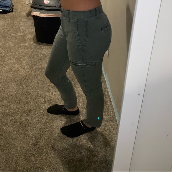 Women’s gap olive green khaki jeans-0 - Picture 2 of 5